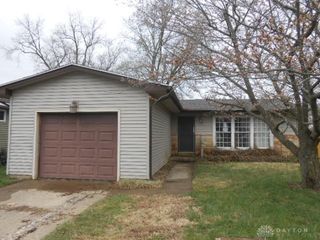 325 Larchmont Avenue, Springfield, OH 45503