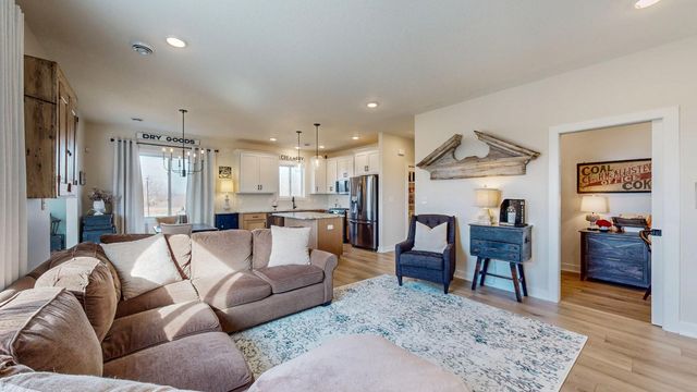 1383 Falstone Alcove NE, Byron, MN 55920