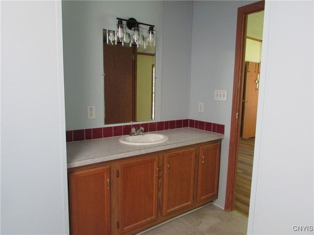 159 Rathburn Road, Granby, NY 13069