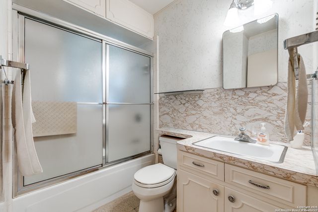 140 Olympia, San Antonio, TX 78201