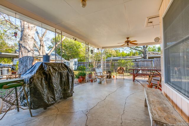 140 Olympia, San Antonio, TX 78201