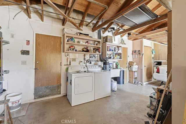 2350 W Avenue M8, Palmdale, CA 93551
