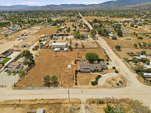 2350 W Avenue M8, Palmdale, CA 93551