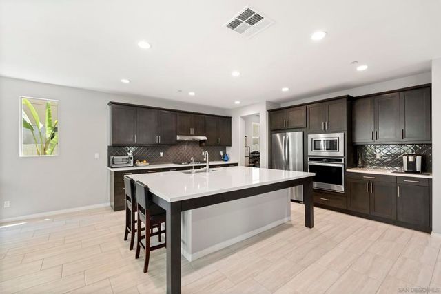 248 Triumph, San Marcos, CA 92078
