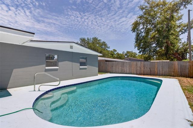 7772 90TH WAY, Seminole, FL 33777