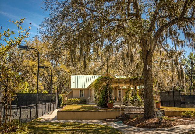 351 Long Cove Dr, Hilton Head Island, SC 29928