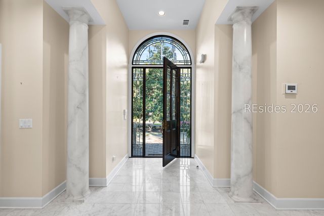 351 Long Cove Dr, Hilton Head Island, SC 29928