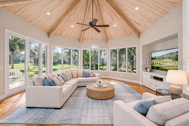 351 Long Cove Dr, Hilton Head Island, SC 29928