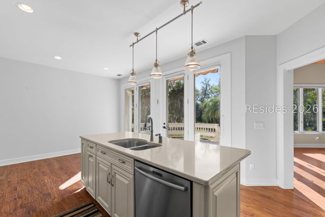 351 Long Cove Dr, Hilton Head Island, SC 29928