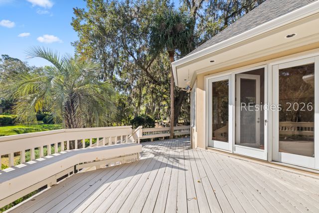 351 Long Cove Dr, Hilton Head Island, SC 29928