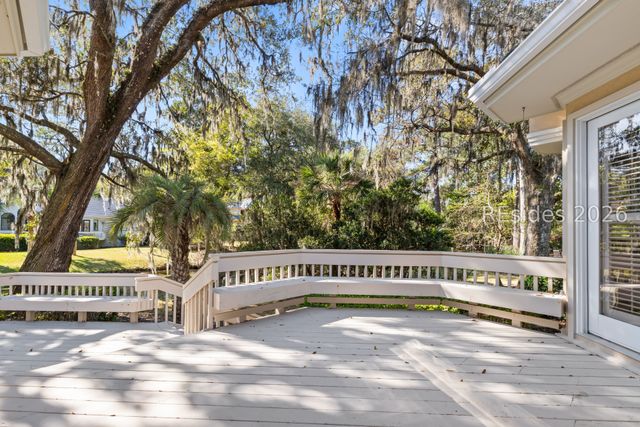 351 Long Cove Dr, Hilton Head Island, SC 29928