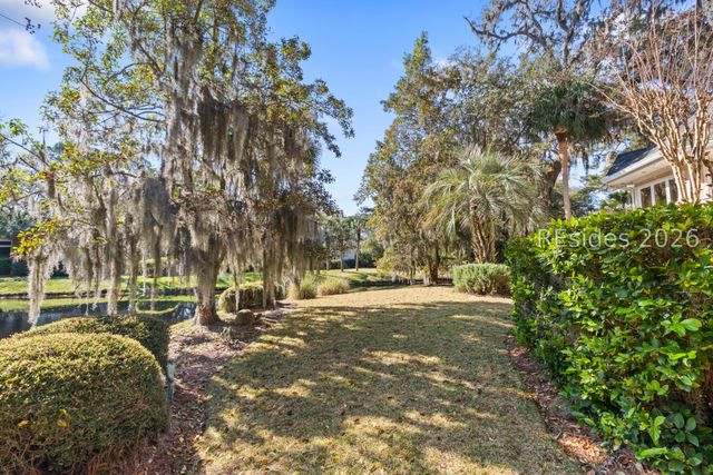 351 Long Cove Dr, Hilton Head Island, SC 29928