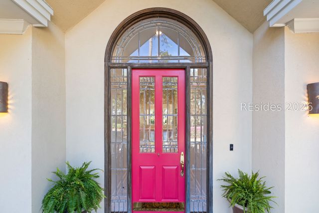 351 Long Cove Dr, Hilton Head Island, SC 29928