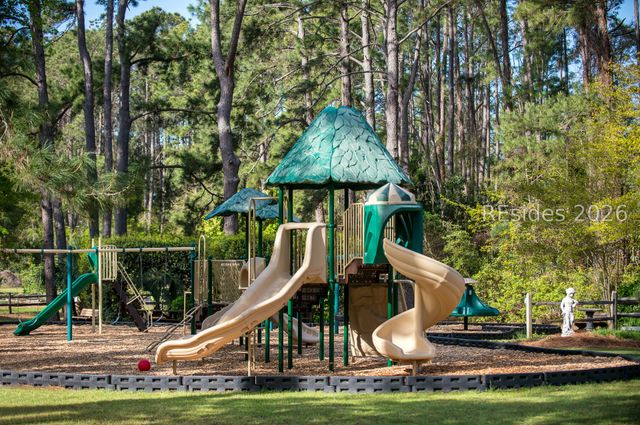 351 Long Cove Dr, Hilton Head Island, SC 29928