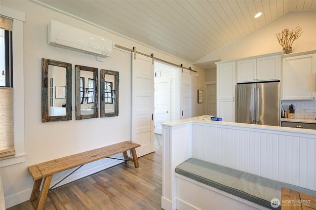 46 Seaside Lane, Pacific Beach, WA 98571