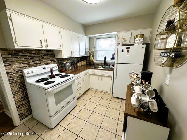 2902 Abigail Dr APT 4, Louisville, KY 40205