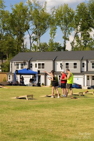 3045 Hutton Gardens Lane, Charlotte, NC 28269