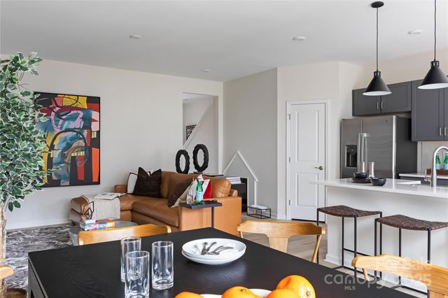 3045 Hutton Gardens Lane, Charlotte, NC 28269