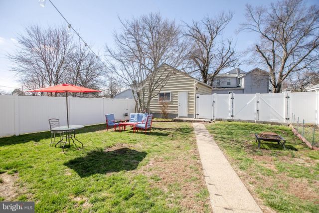 2220 SPRUCE ST, Ewing, NJ 08638