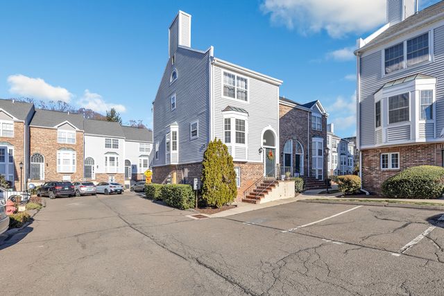 2612 North Avenue C1, Bridgeport, CT 06604