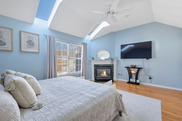 2612 North Avenue C1, Bridgeport, CT 06604