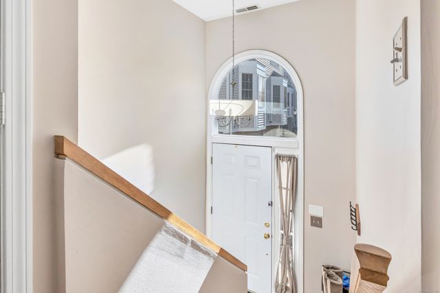 2612 North Avenue C1, Bridgeport, CT 06604