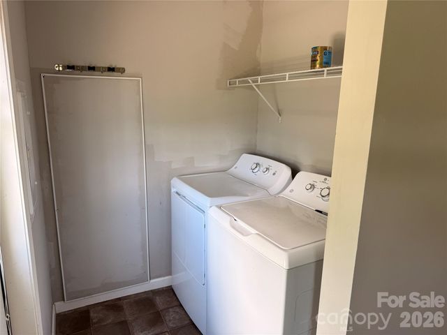 166 Albert Drive, Flat Rock, NC 28731
