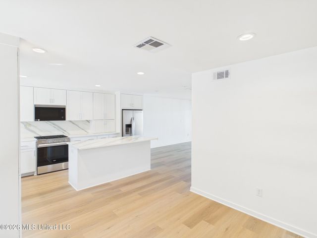 14 Breakers Lane, Ridgeland, MS 39157