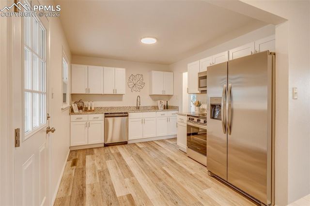 2838 Merry Lane, Colorado Springs, CO 80909