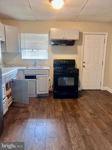 401 S VINCENT ST, Baltimore, MD 21223