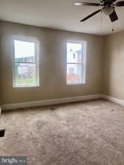 401 S VINCENT ST, Baltimore, MD 21223