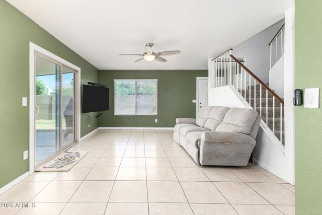 8704 W BLUEFIELD Avenue, Peoria, AZ 85382