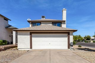 8704 W BLUEFIELD Avenue, Peoria, AZ 85382