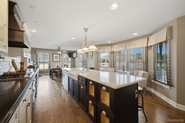 5090 S Huron River Drive, Berlin Charter Township, MI 48179