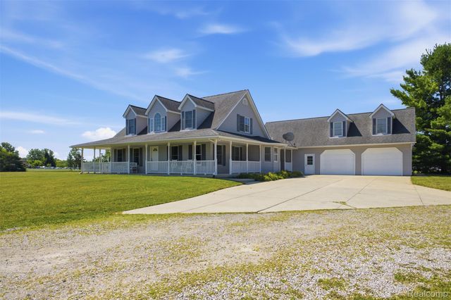 5090 S Huron River Drive, Berlin Charter Township, MI 48179