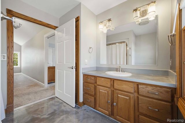 5090 S Huron River Drive, Berlin Charter Township, MI 48179