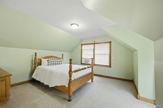 5090 S Huron River Drive, Berlin Charter Township, MI 48179