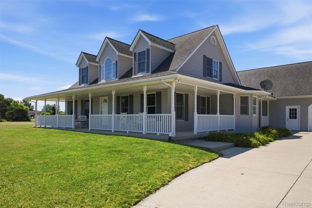 5090 S Huron River Drive, Berlin Charter Township, MI 48179