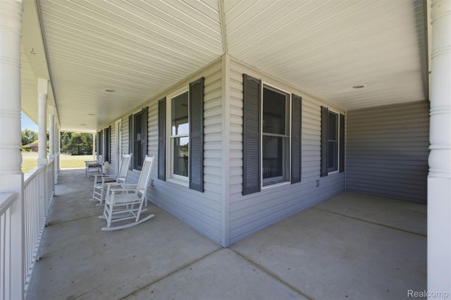 5090 S Huron River Drive, Berlin Charter Township, MI 48179