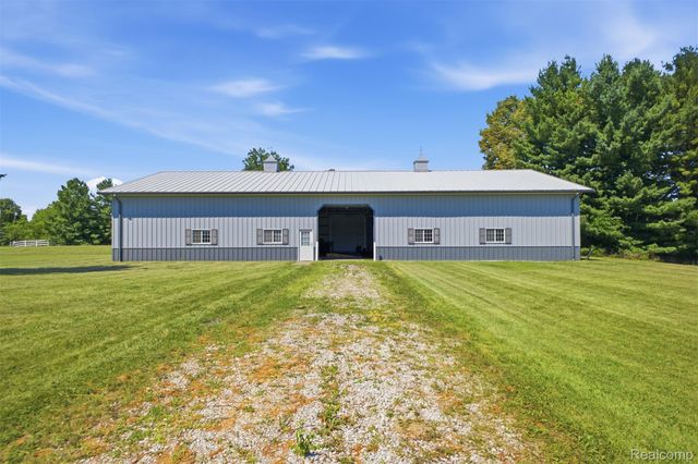 5090 S Huron River Drive, Berlin Charter Township, MI 48179