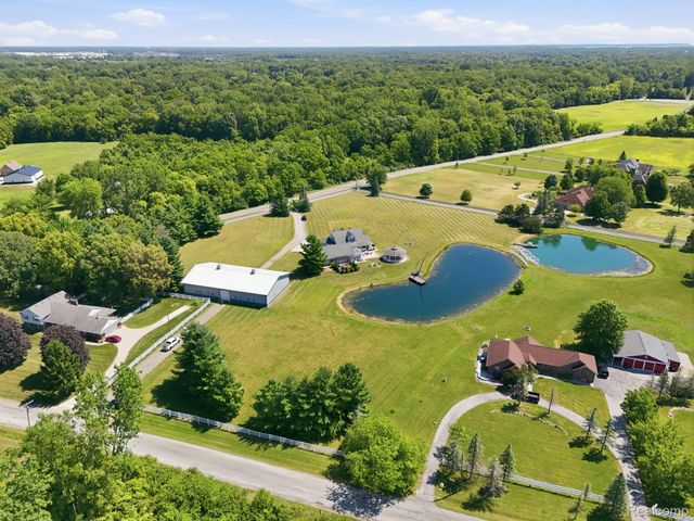 5090 S Huron River Drive, Berlin Charter Township, MI 48179