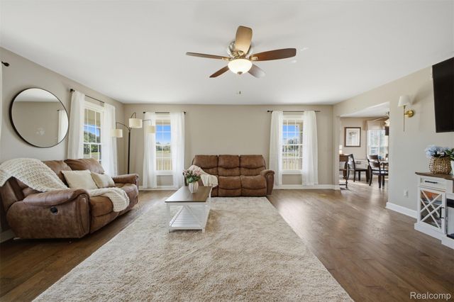 5090 S Huron River Drive, Berlin Charter Township, MI 48179