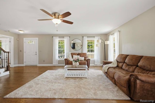 5090 S Huron River Drive, Berlin Charter Township, MI 48179