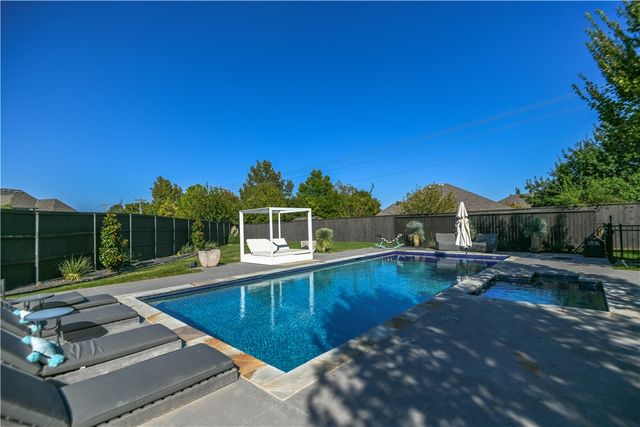 13220 Rock Canyon Road, Oklahoma City, OK 73142