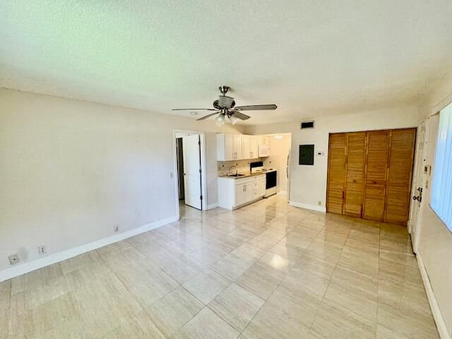 2074 NW 43rd Terrace 7, Lauderhill, FL 33313