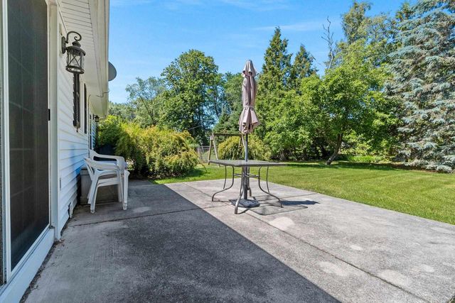 1430 OAK RIDGE DRIVE, Green Bay, WI 54304