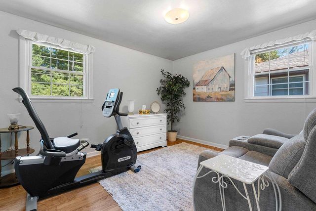 1430 OAK RIDGE DRIVE, Green Bay, WI 54304