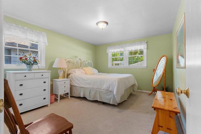1430 OAK RIDGE DRIVE, Green Bay, WI 54304