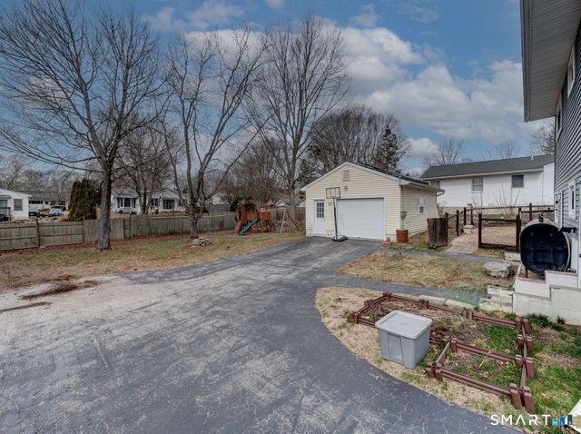 335 Cow Hill Road, Groton, CT 06355