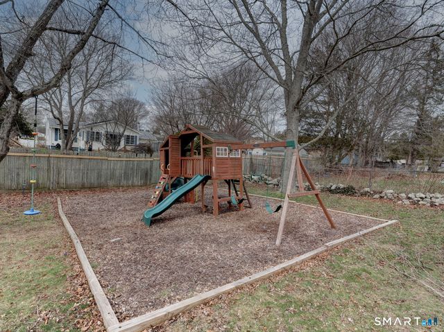 335 Cow Hill Road, Groton, CT 06355